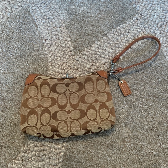 Authentic Coach Wristlet - Picture 2 of 8